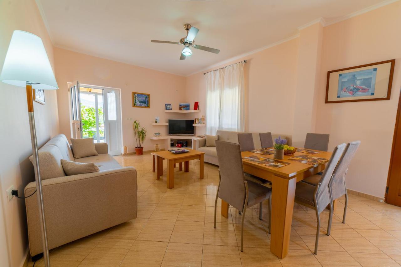 קסאמיל Dajana Apartments מראה חיצוני תמונה